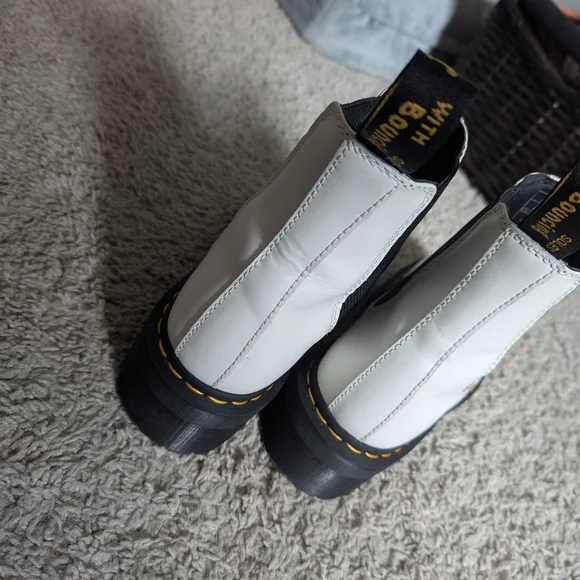 Platform Doc Martens, Chelsea Boots - Picture 5 of 12